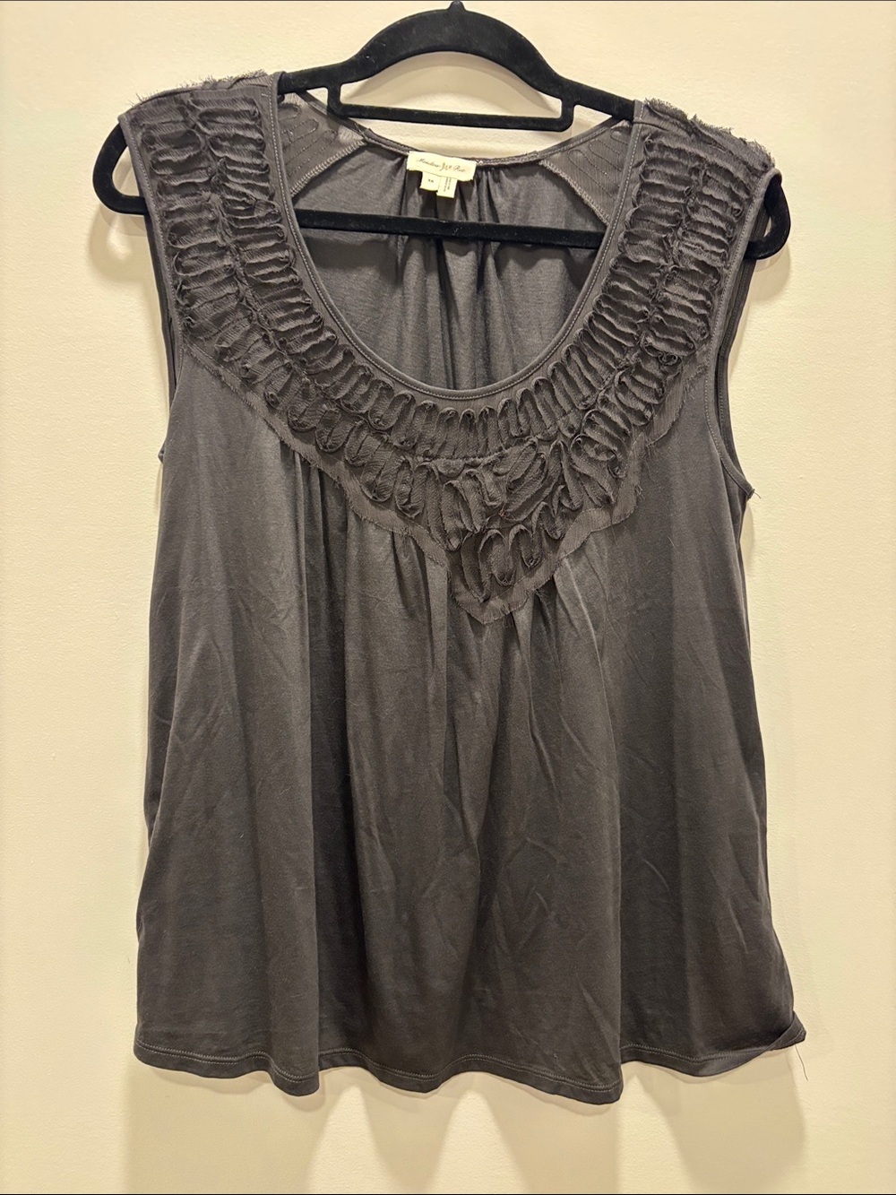 Anthropologie Meadow Rue Charcoal Ruffle Yoke Sleeveless Boho Top XS